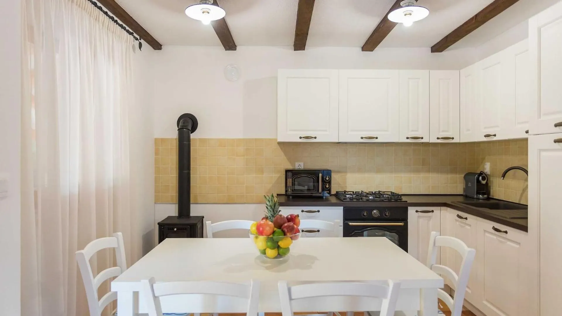 בית נופש פולה Casa Vala Romana With Jacuzzi And Big Garden קרואטיה